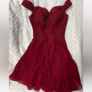 Elegant Strapless Red Lace Dress